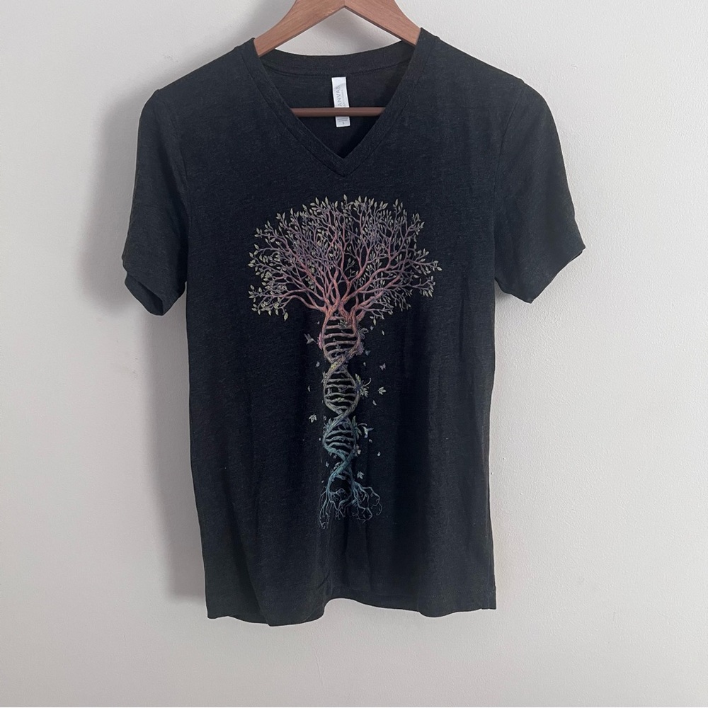 Bella Canvas Women’s Tree and DNA Charcoal Gray Tee Size Small